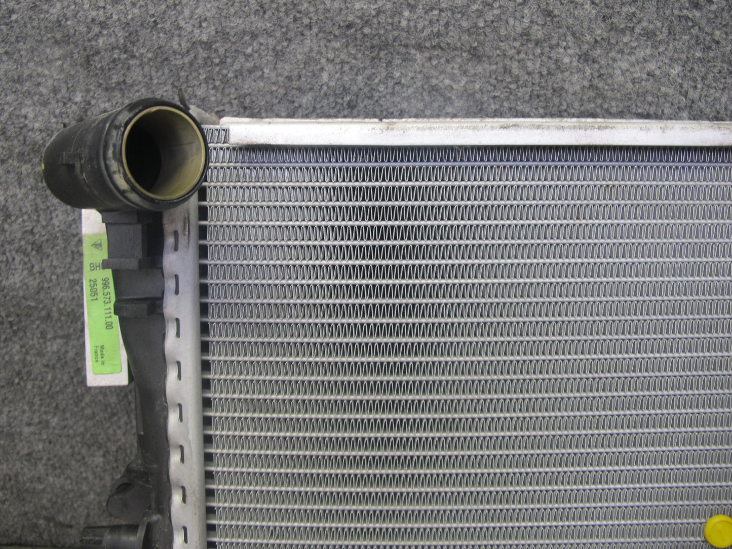 1997-2004 Porsche Boxster 986 Left Side Engine Radiator Fan Condenser Assembly