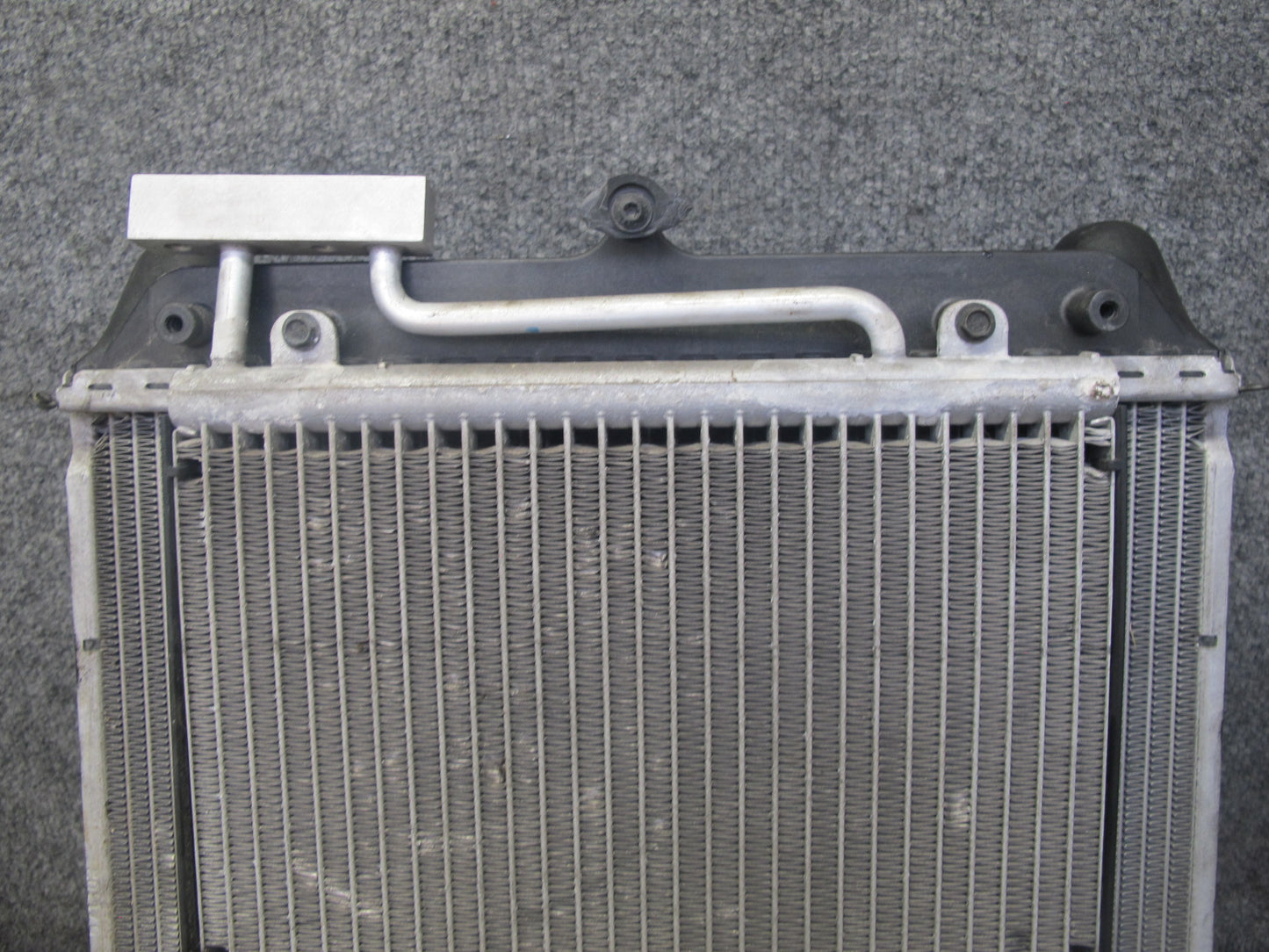 1997-2004 Porsche Boxster 986 Left Side Engine Radiator Fan Condenser Assembly