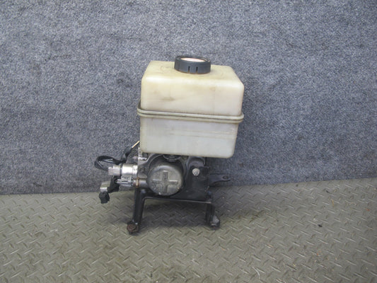 2003-2007 Lexus UZJ100L LX470 Air Ride Suspension Height Pump Motor w Reservoir