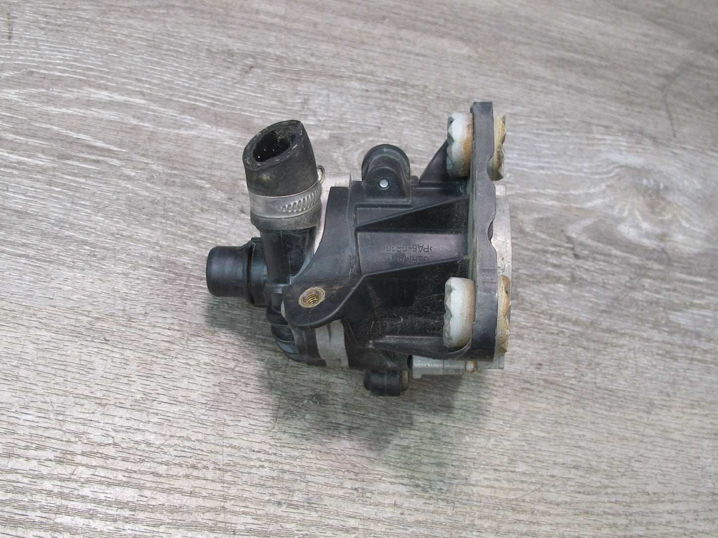 2007-2013 BMW E70 E71 E72 4.4L Auxiliary Electric Water Coolant Pump 7584088