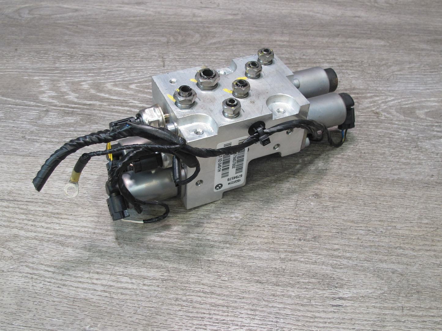 2007-2013 BMW E70 E71 E72 Dynamic Drive Suspension Valve Block 6794578