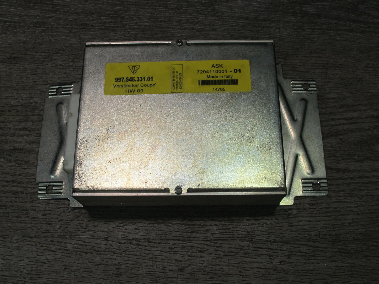 2005-2008 Porsche 911 997 Radio Amplifier AMP 99764533101