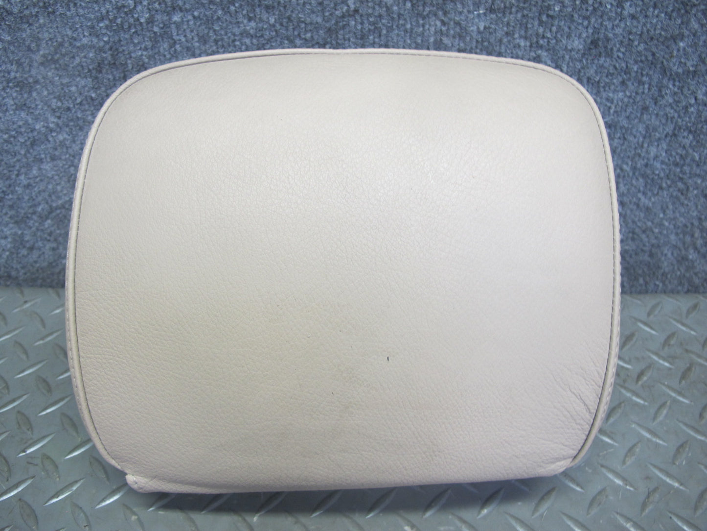 01-06 BMW E46 Convertible Front Left & Right Leather Headrest Beige OEM
