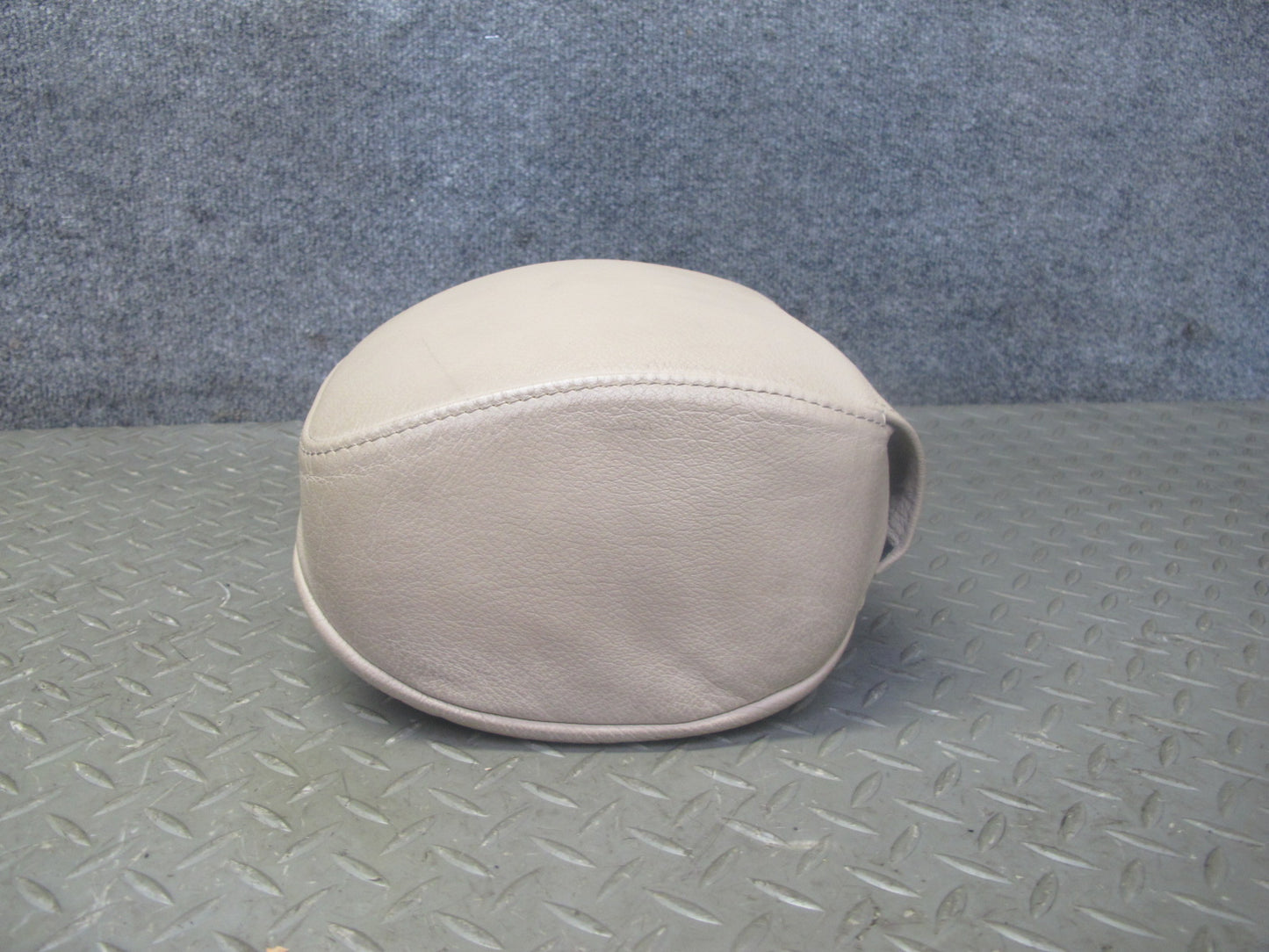01-06 BMW E46 Convertible Front Left & Right Leather Headrest Beige OEM