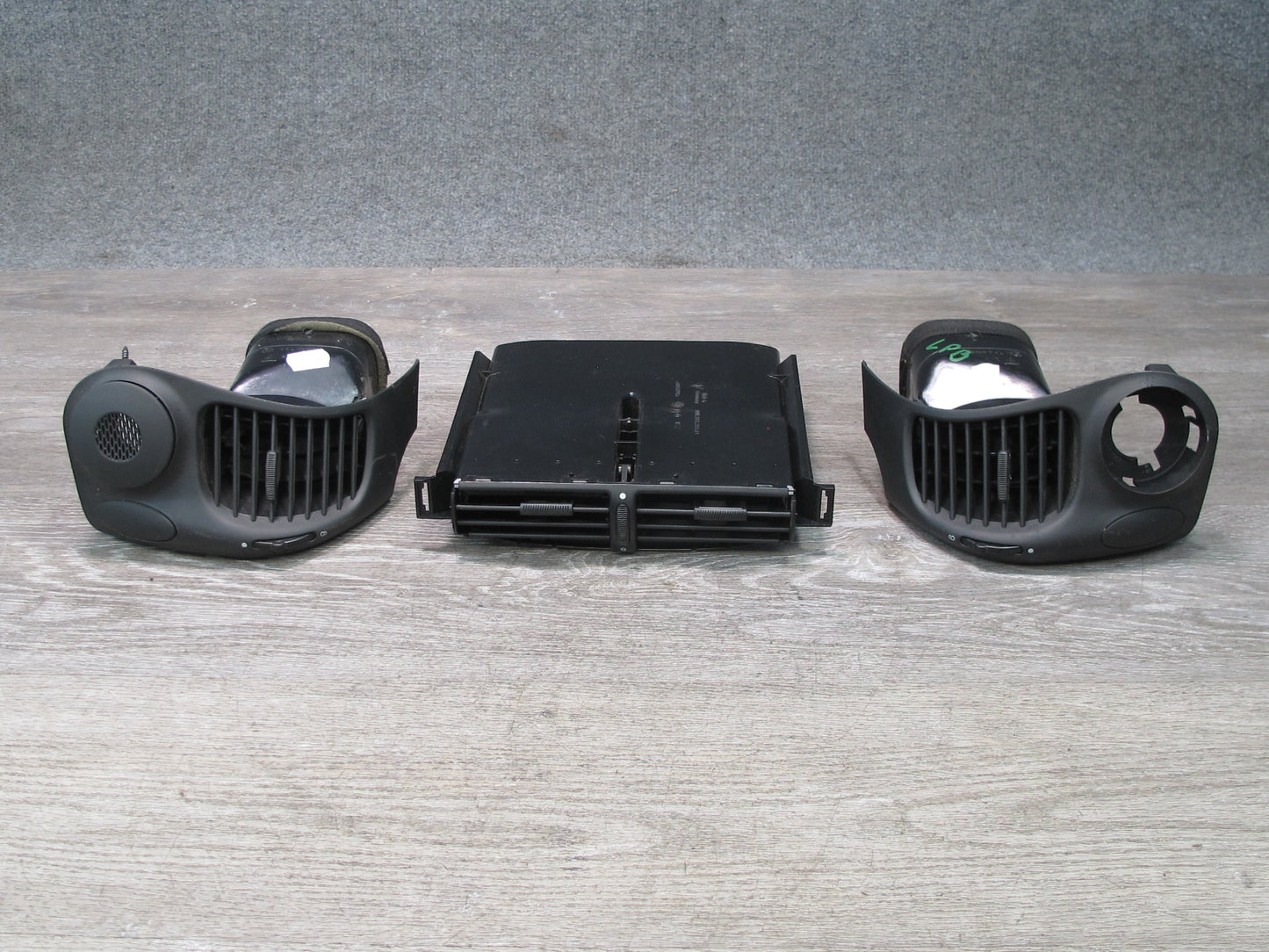 97-04 Porsche Boxster 986 Dash Left Center Right A/C Heater Air Vent Grille Set