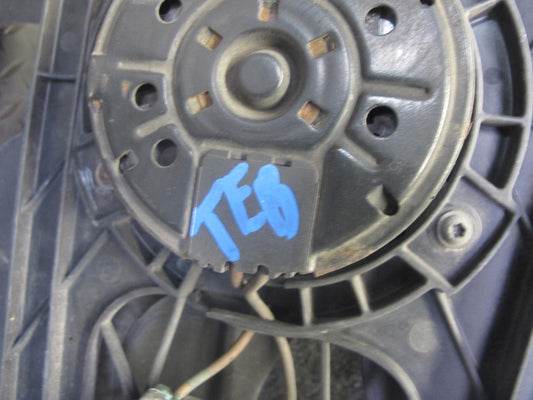 01-06 BMW E46 330i 330Ci M54 Engine Cooling Fan Motor Shroud OEM
