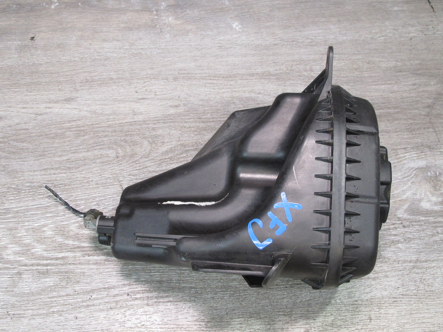 2007-2013 BMW E70 E71 E72 Power Steering Fluid Reservoir Tank 8621092
