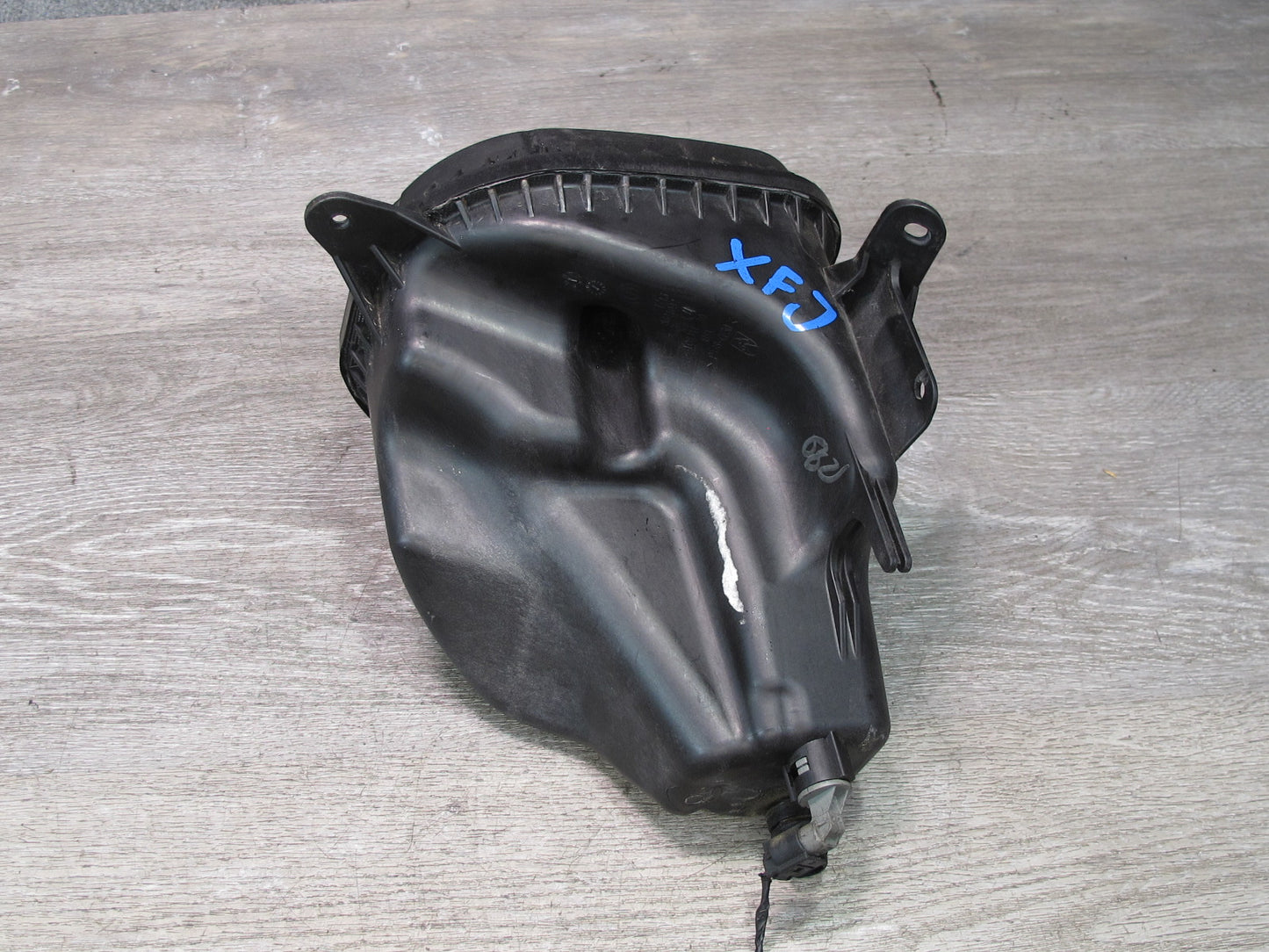 2007-2013 BMW E70 E71 E72 Power Steering Fluid Reservoir Tank 8621092