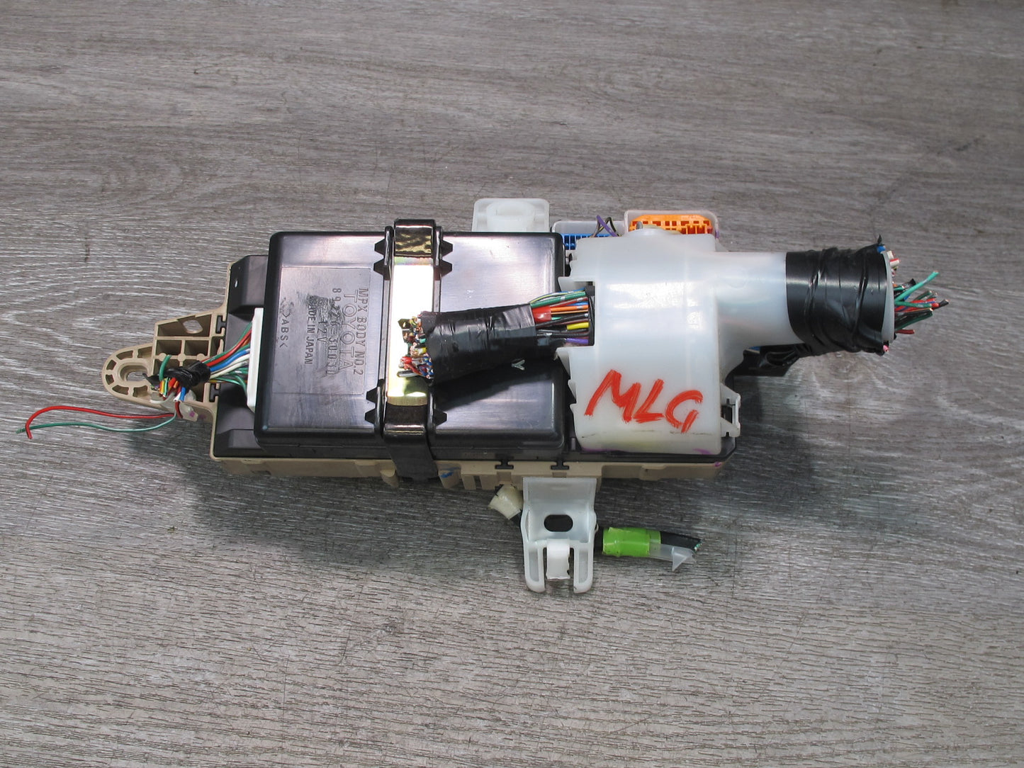 98-00 Lexus JZS160L GS400 GS300 Fuse Box Junction Block w Multiplex Module OEM