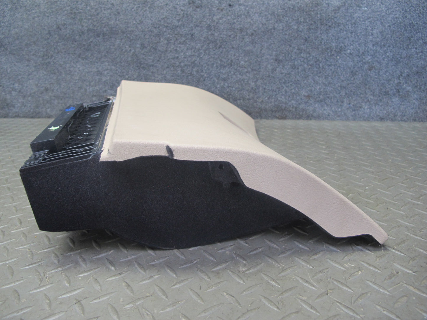 01-06 BMW E46 Convertible Dash Glove Box Storage Compartment Door Lid Beige OEM