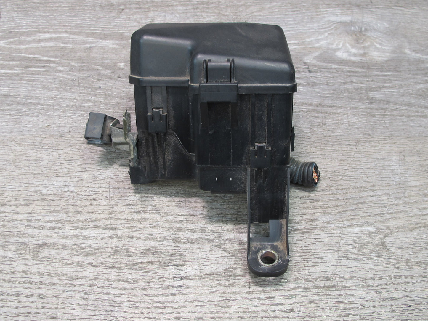98-00 Lexus JZS160L GS300 Under Hood Fuse Relay Box OEM