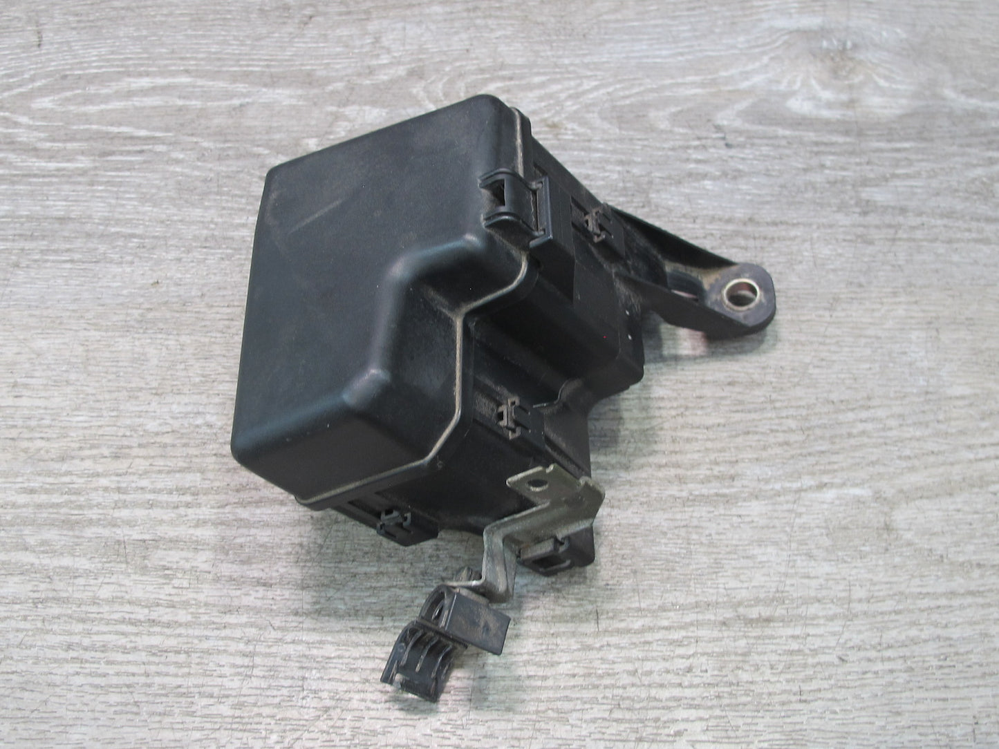 98-00 Lexus JZS160L GS300 Under Hood Fuse Relay Box OEM