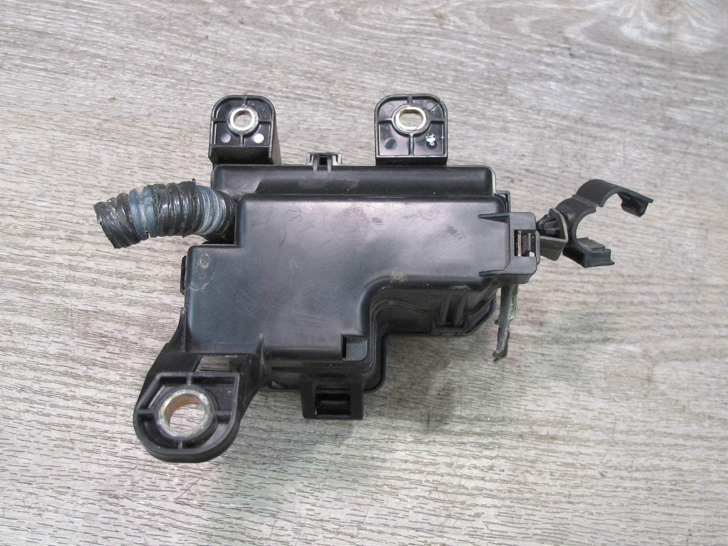 98-00 Lexus JZS160L GS300 Under Hood Fuse Relay Box OEM