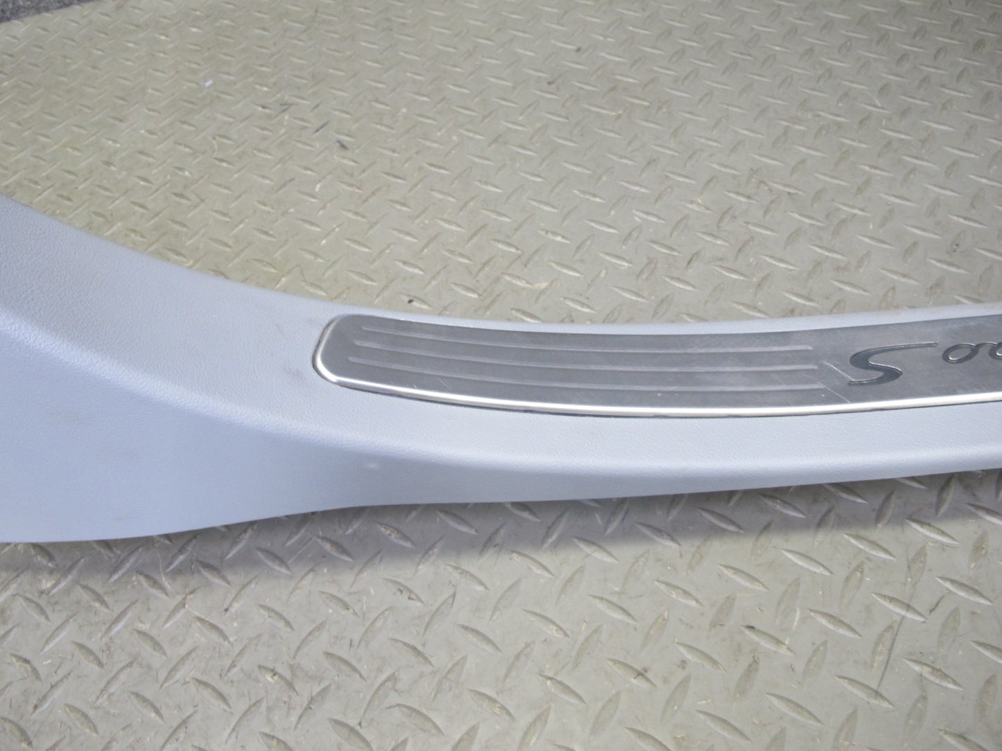 2003-2010 Porsche Cayenne 955 Front Door Scuff Sill Plate Trim Panel Set of 2