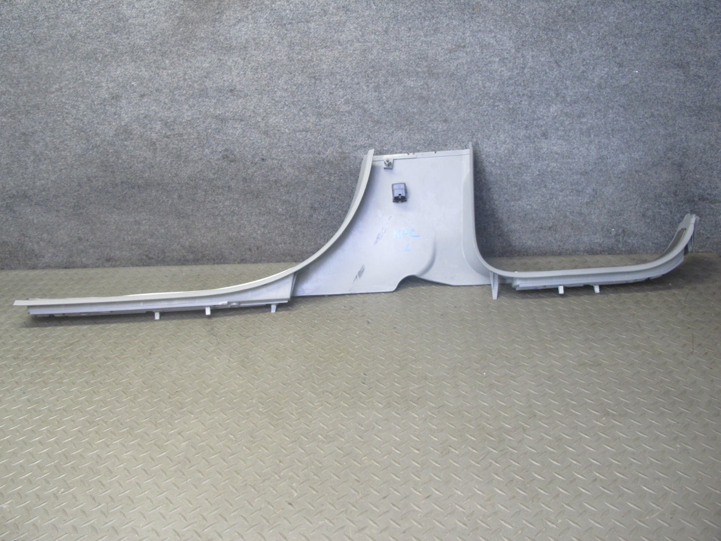 2003-2010 Porsche Cayenne 955 Front Door Scuff Sill Plate Trim Panel Set of 2
