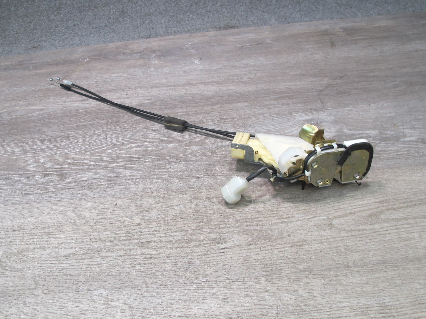 98-05 Lexus GS400 GS430 GS300 Rear Left Door Lock Latch Actuator OEM