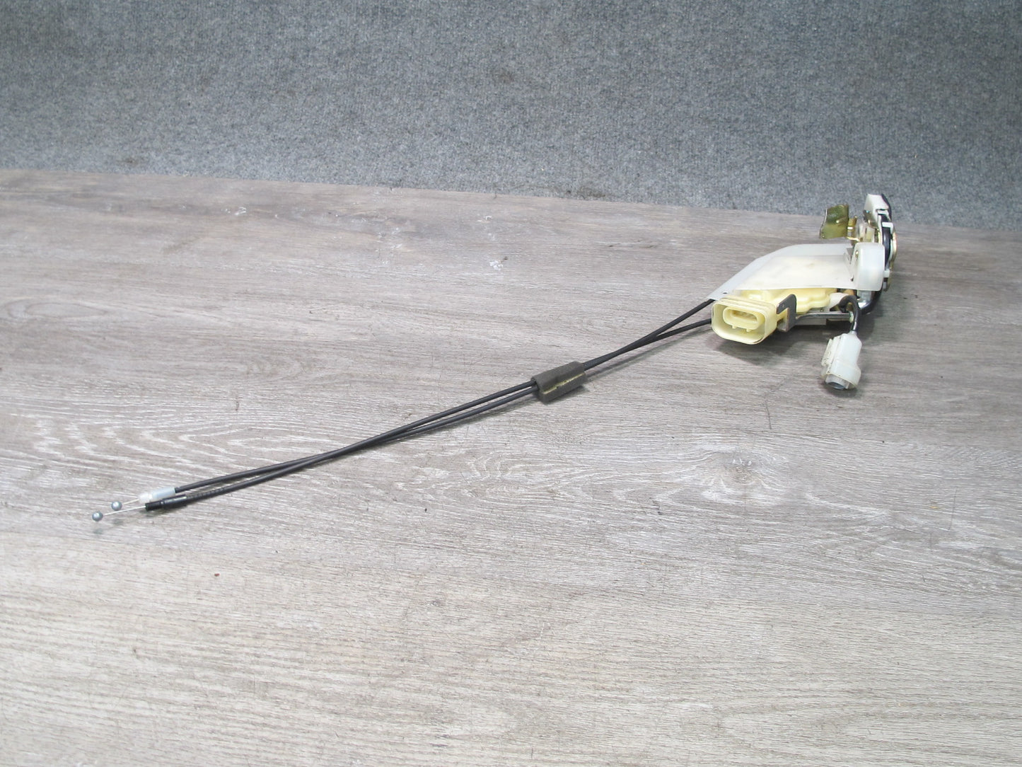 98-05 Lexus GS400 GS430 GS300 Rear Left Door Lock Latch Actuator OEM