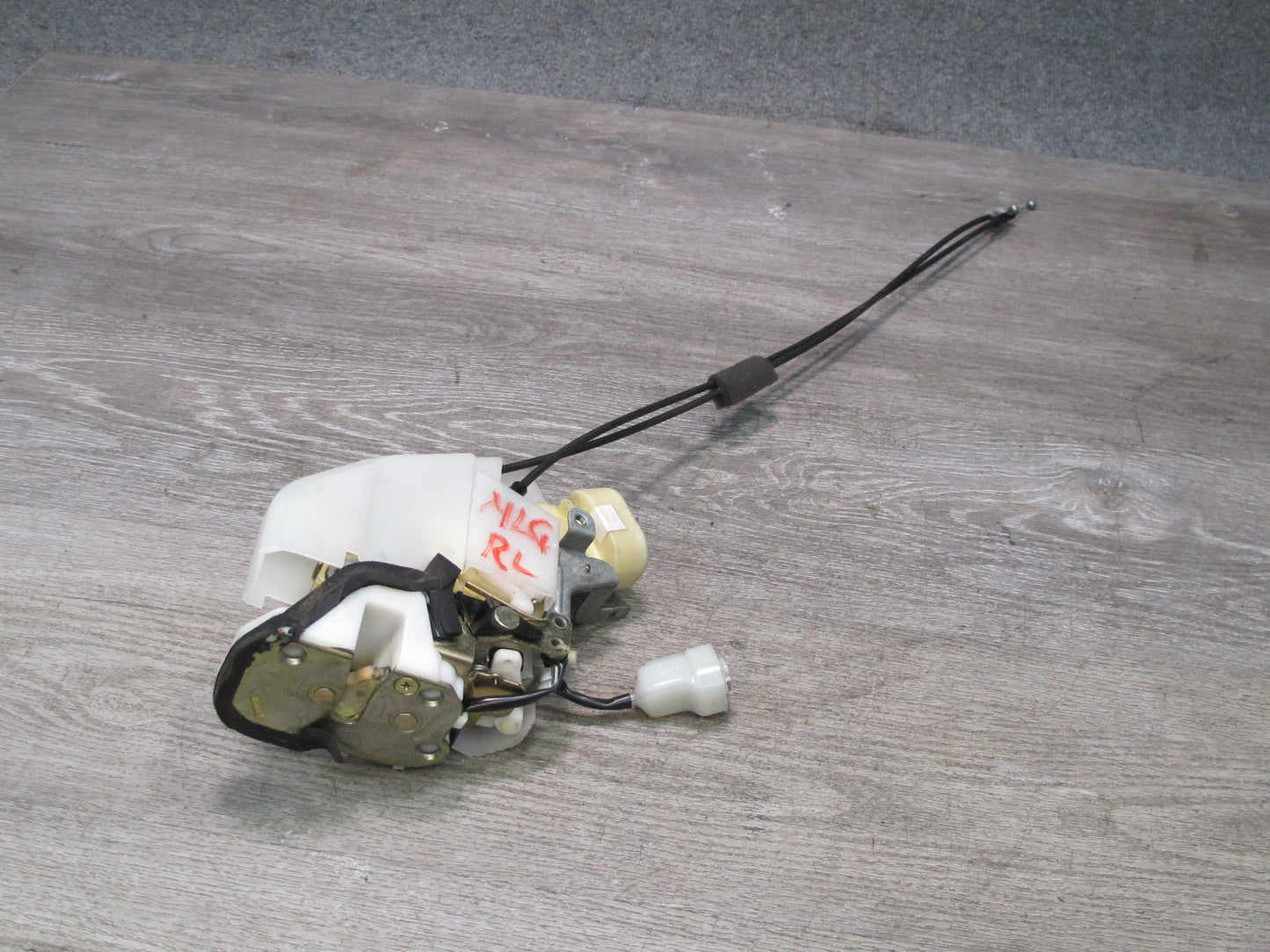 98-05 Lexus GS400 GS430 GS300 Rear Left Door Lock Latch Actuator OEM