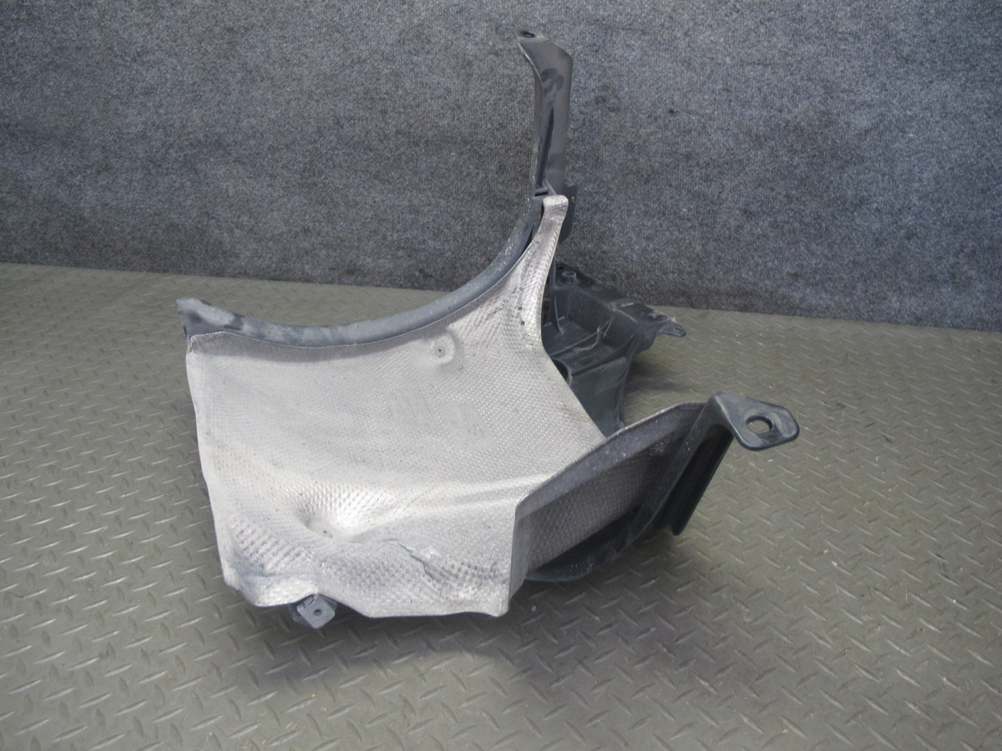 05-08 Porsche 911 997 Rear Right Bumper Guide Exhaust Heat Shield 99750583200