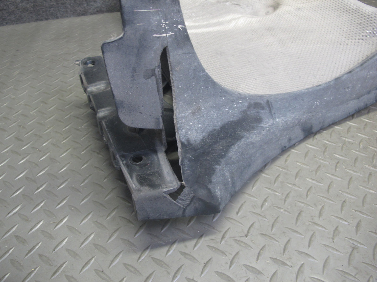 05-08 Porsche 911 997 Rear Right Bumper Guide Exhaust Heat Shield 99750583200