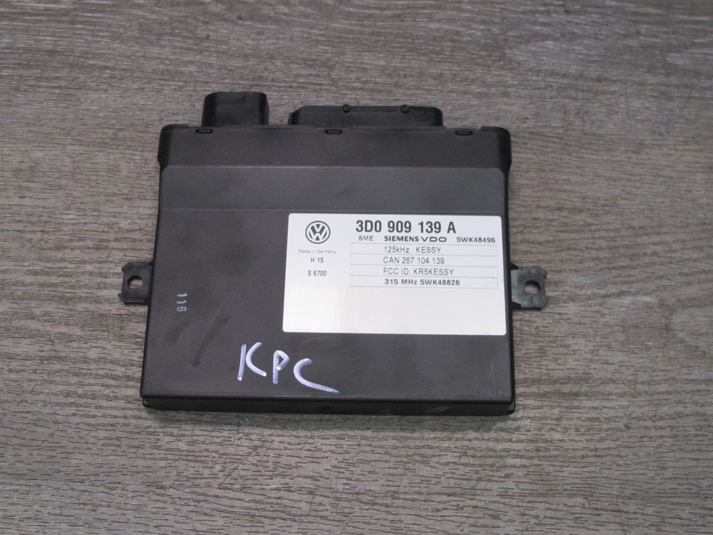 2003-2006 Porsche Cayenne 955 Keyless Entry Control Module 3D0909139A