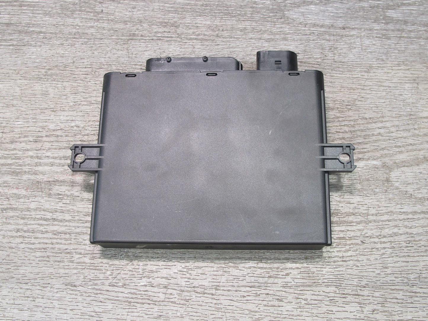 2003-2006 Porsche Cayenne 955 Keyless Entry Control Module 3D0909139A