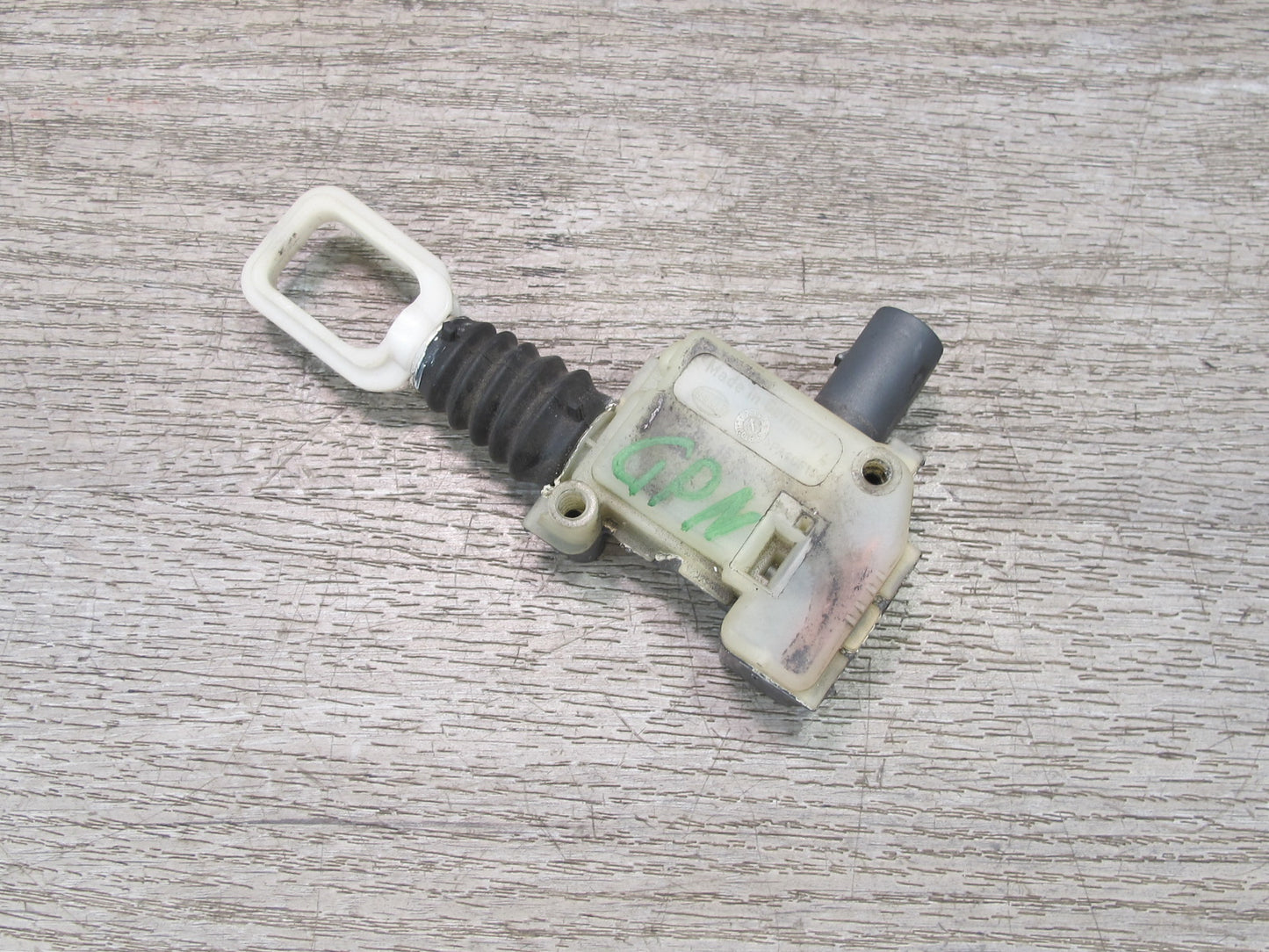 2005-2012 Porsche 911 997 Rear Trunk Lid Lock Latch Actuator