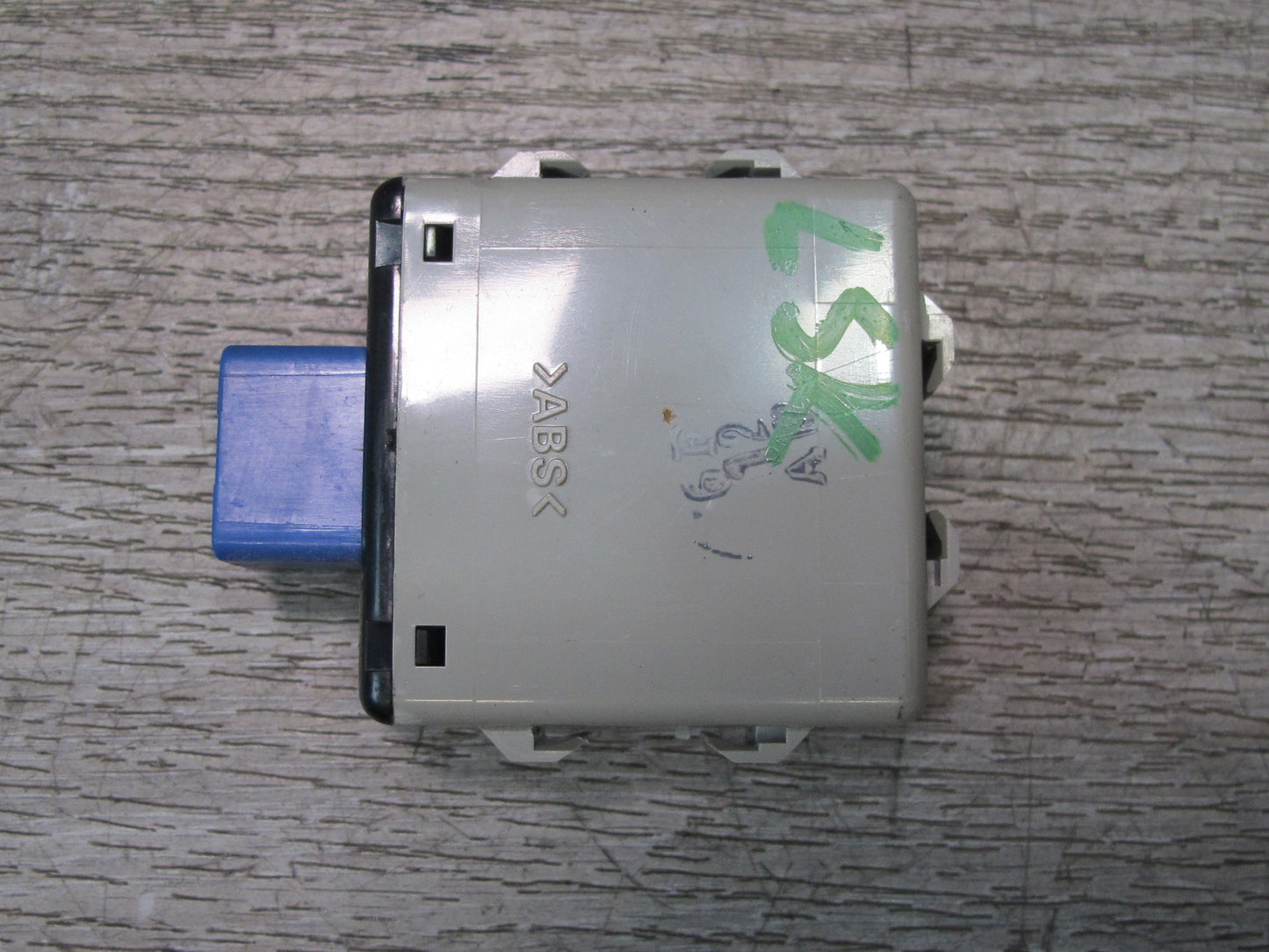04-06 Lexus UCF30L LS430 Power Steering Control Module 89650-50120 OEM