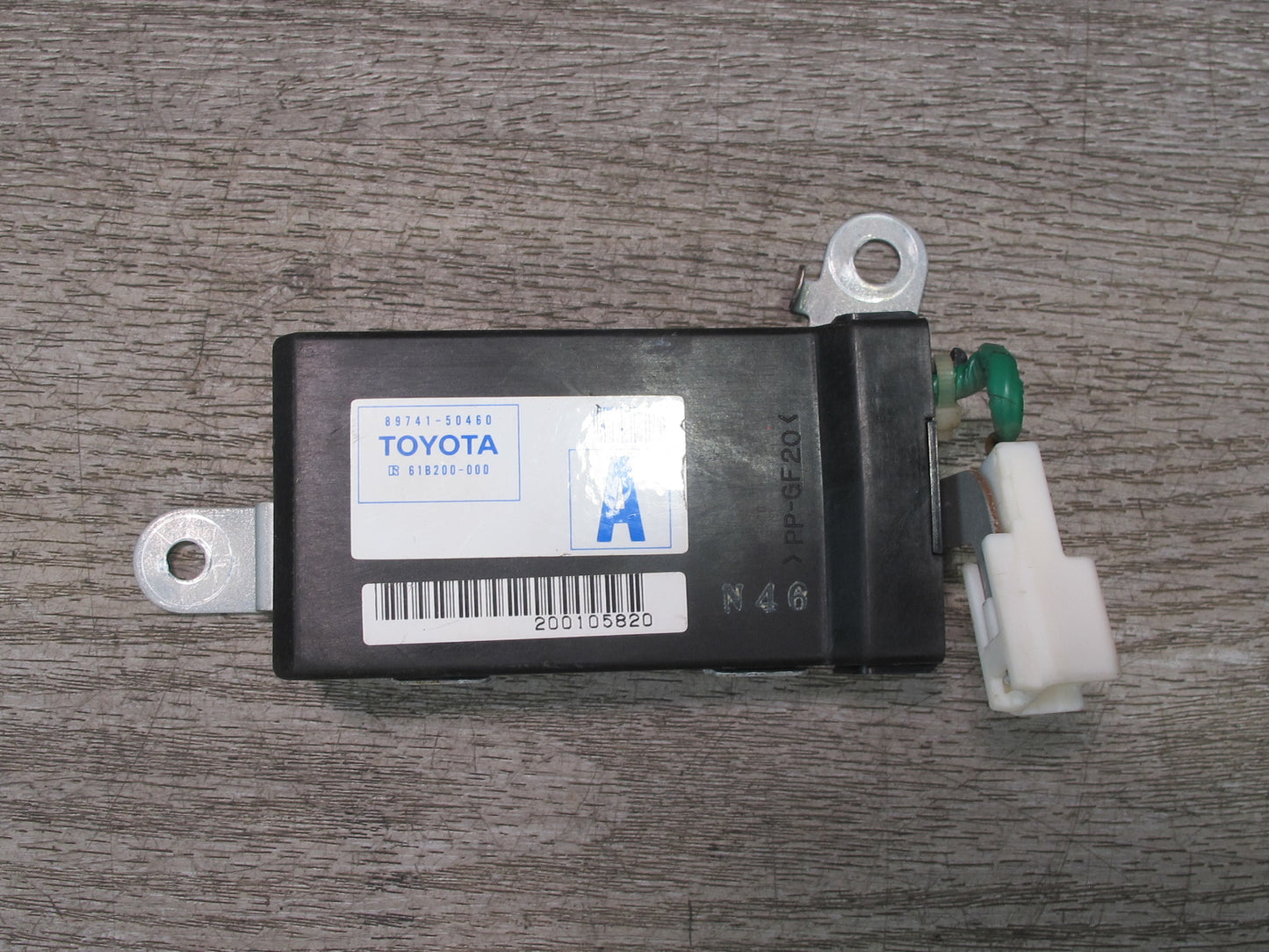 04-06 Lexus UCF30L LS430 Door Control Receiver Module 89741-50460 OEM