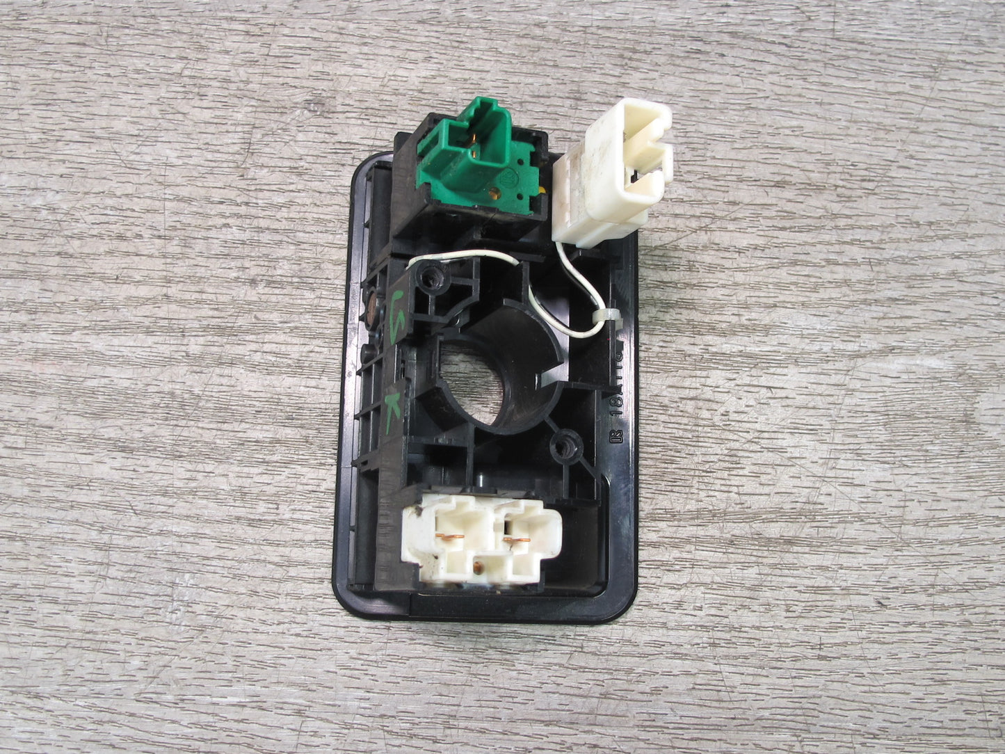 01-06 Lexus UCF30L LS430 Fuel Door Trunk Lid Release Switch Panel Black OEM