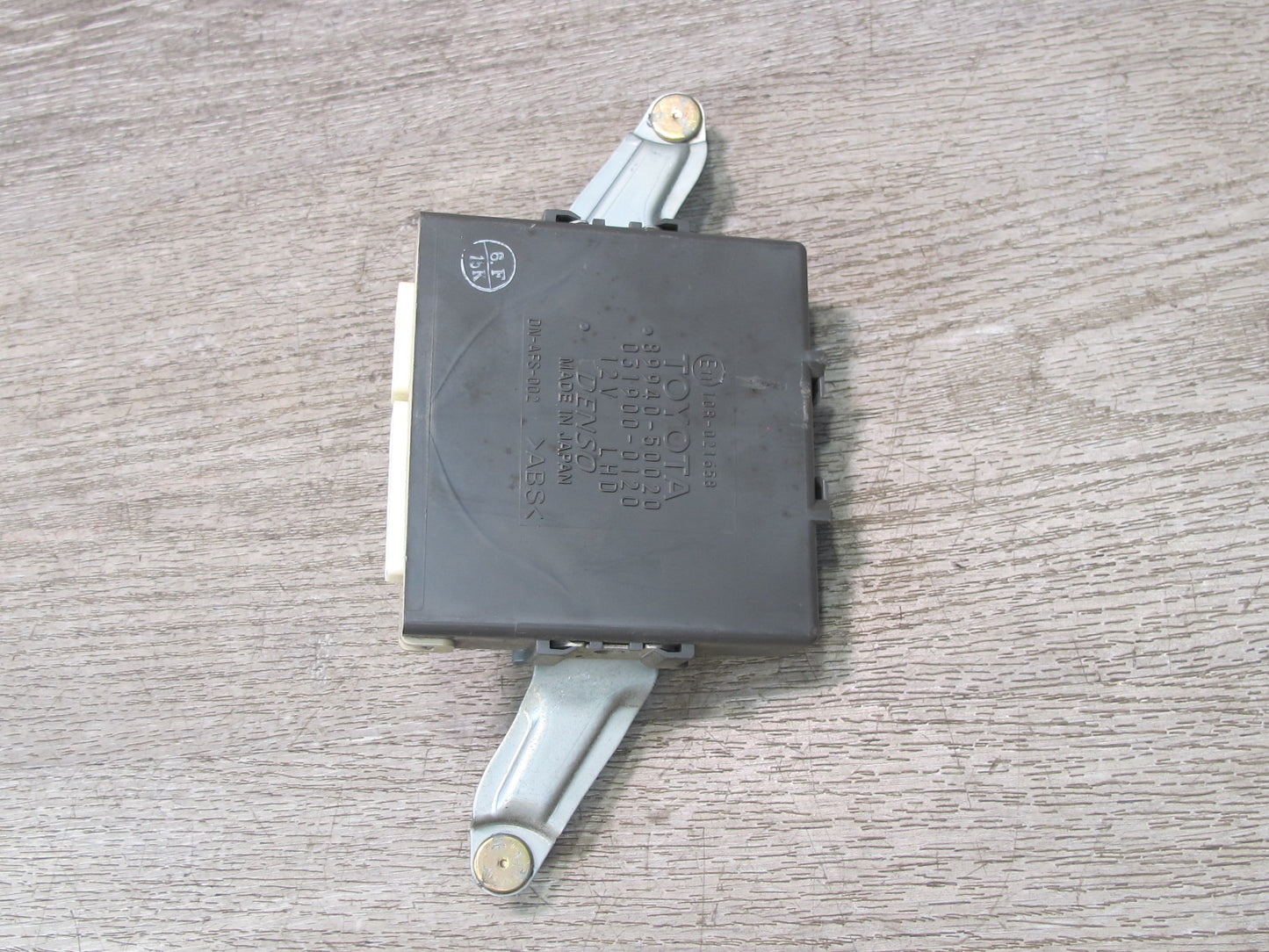 04-06 Lexus UCF30L LS430 Headlight Lamp Leveling Control Module OEM