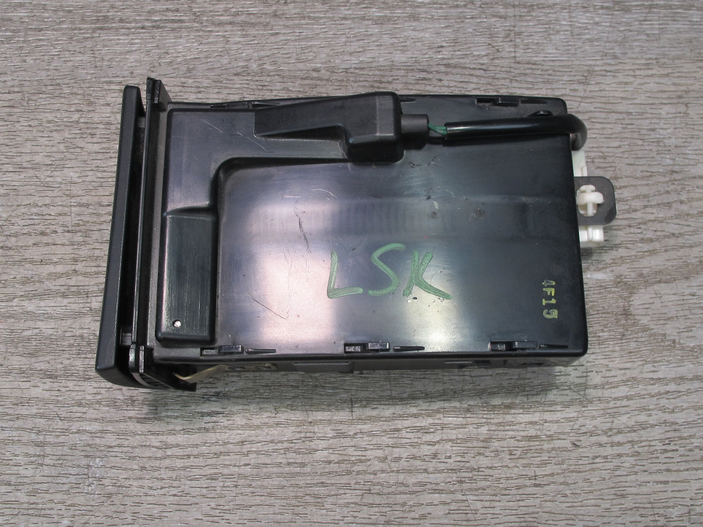 01-06 Lexus UCF30L LS430 Dash Left Coin Storage Retractable Tray Black OEM