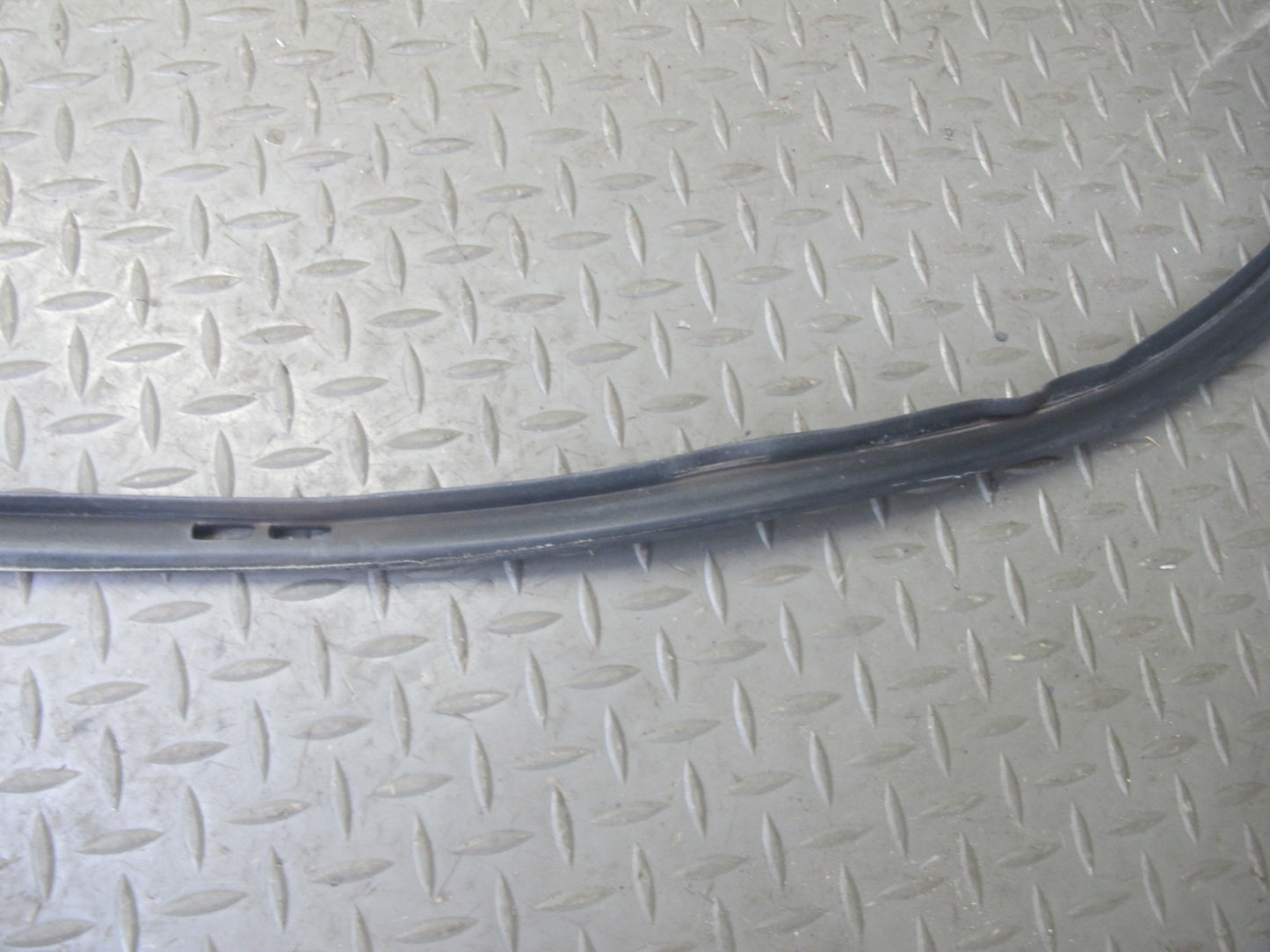 2005-2012 Porsche 911 997 Boxster Right Door Weatherstrip Rubber Seal Gasket