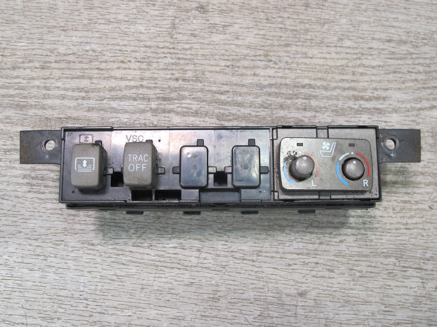 01-06 Lexus UCF30L LS430 Trac OFF Sunshade Heated Vent Seat Switch Panel OEM