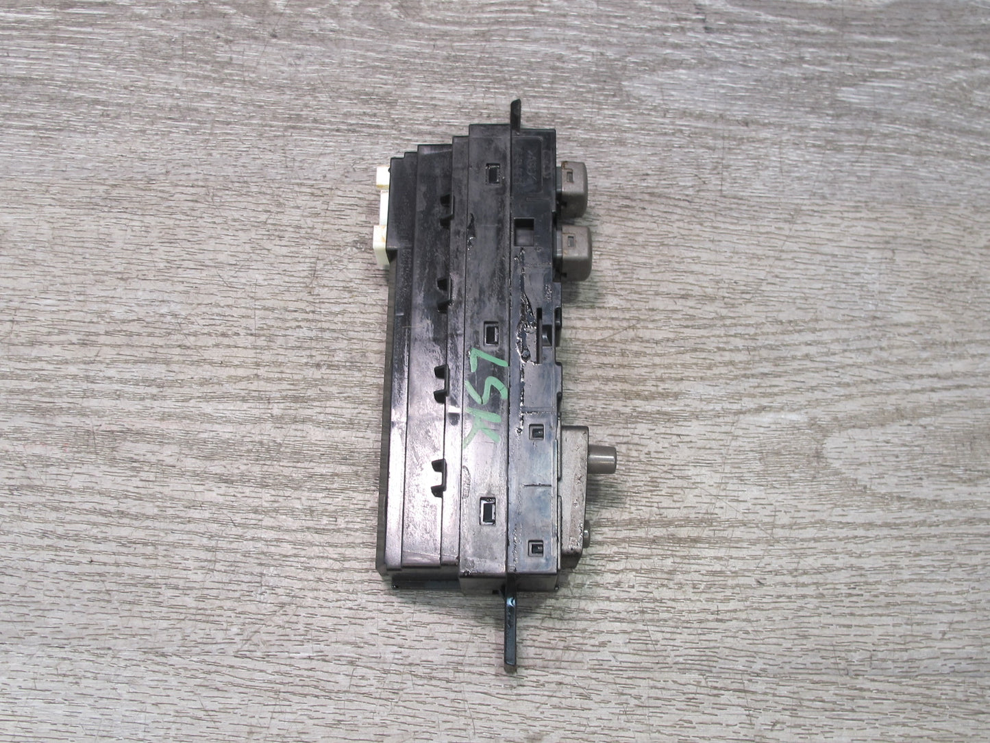 01-06 Lexus UCF30L LS430 Trac OFF Sunshade Heated Vent Seat Switch Panel OEM