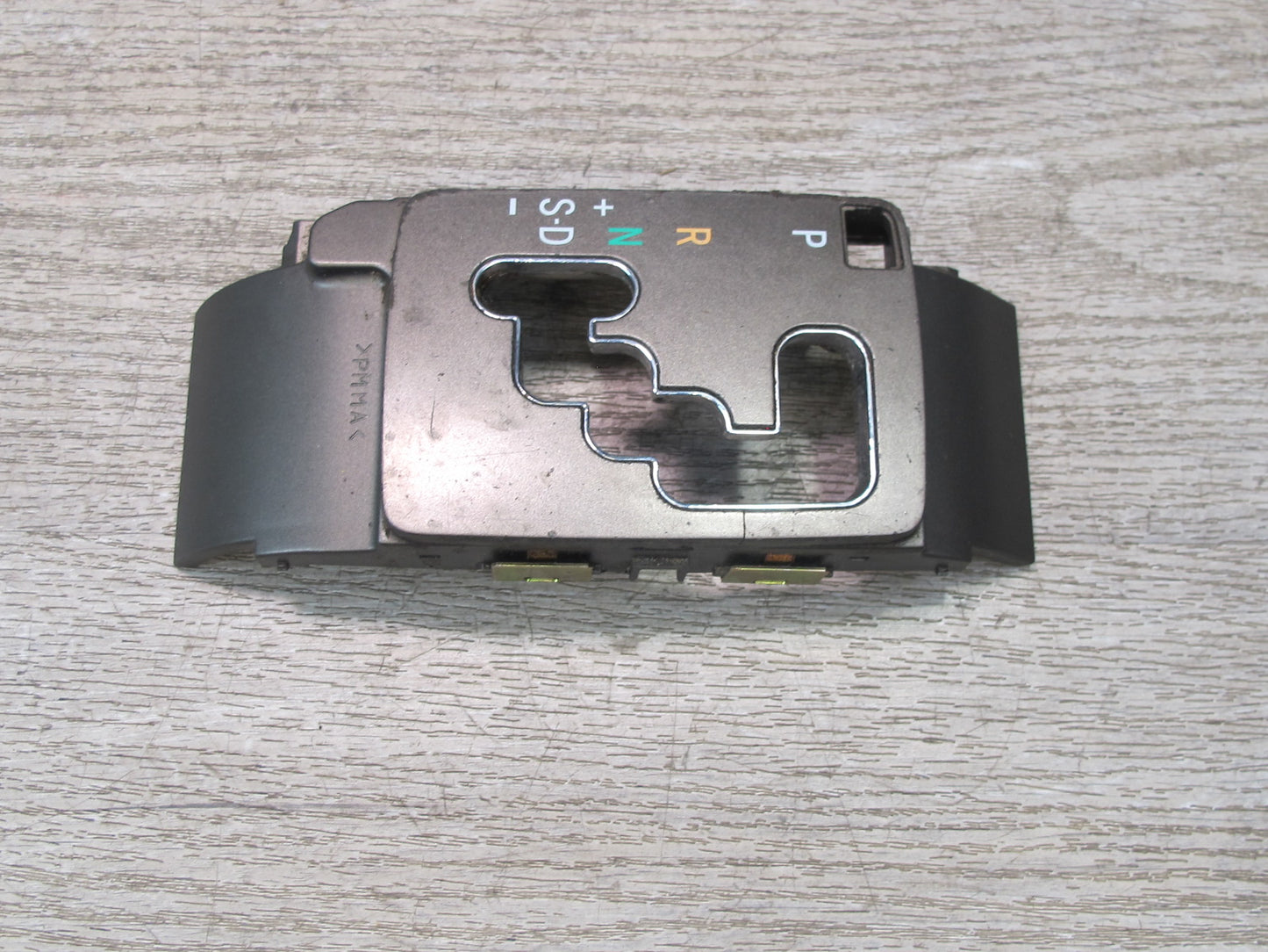 04-06 Lexus UCF30L LS430 A/T Transmission Gear Shifter Indicator Trim Panel OEM