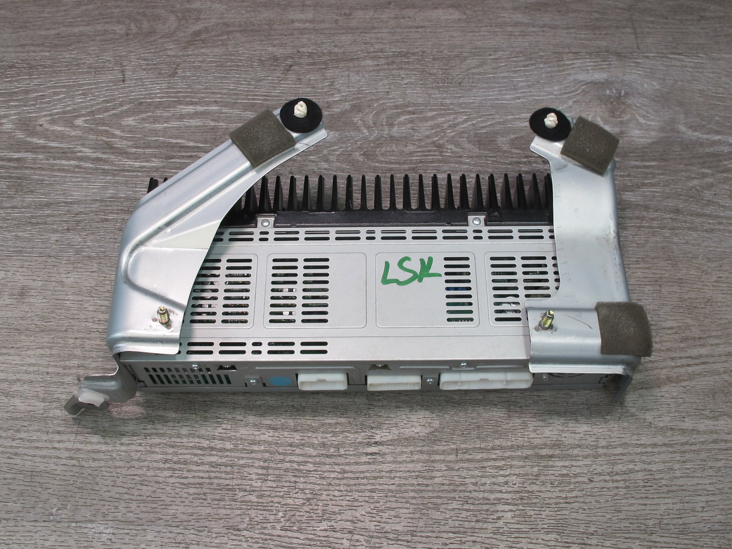 04-06 Lexus UCF30L LS430 Pioneer Audio Radio AMP Amplifier 86280-50320 OEM