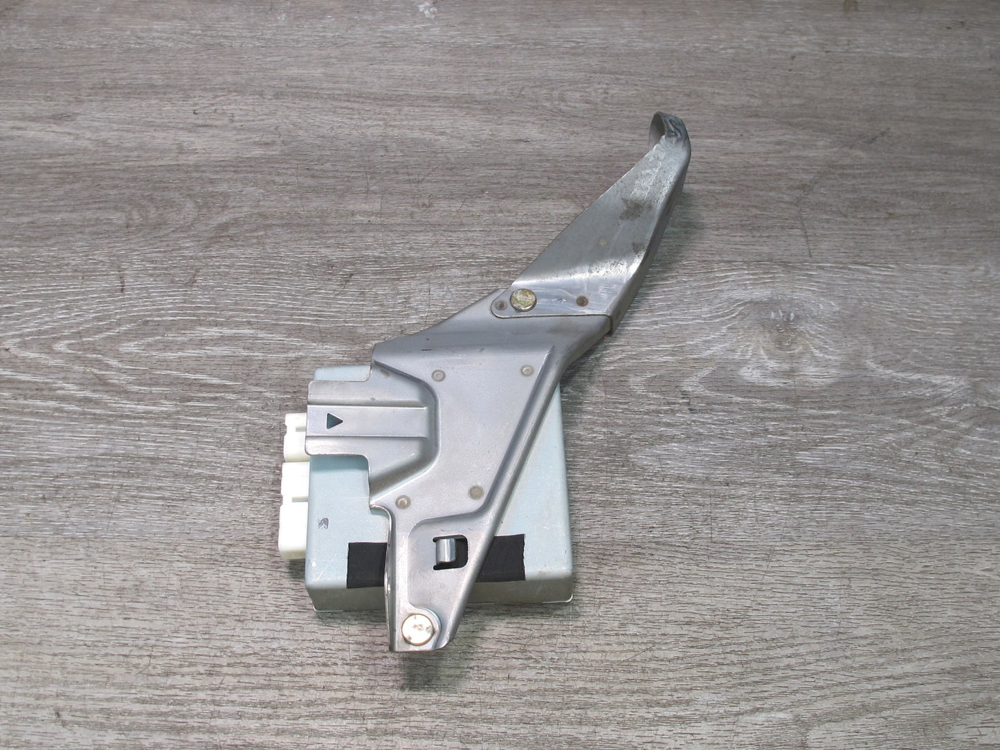 04-06 Lexus UCF30L LS430 Tilt & Telescopic Steering Memory Control Module OEM
