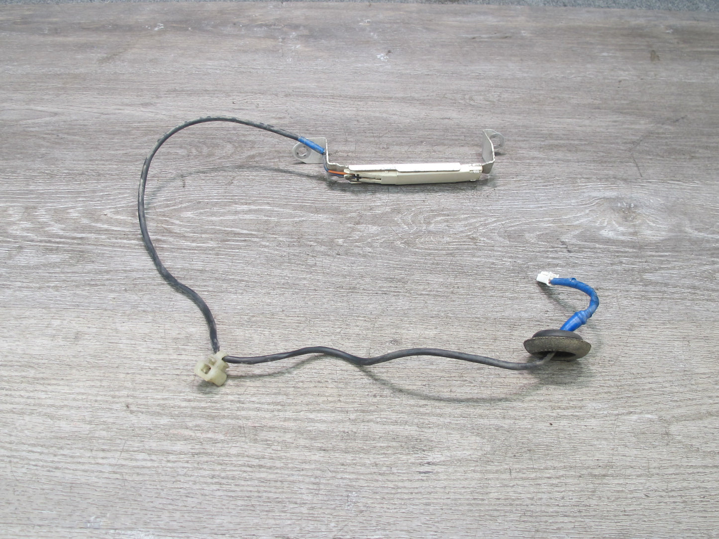 04-06 Lexus UCF30L LS430 Electrical KEY Antenna AMP Amplifier 89997-50020 OEM
