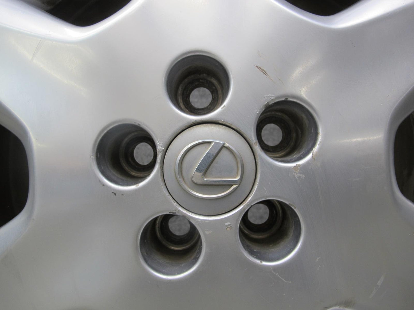 04-06 Lexus UCF30L LS430 Factory 17" R17 Alloy Wheel Rim 17x7.5J ET45 OEM