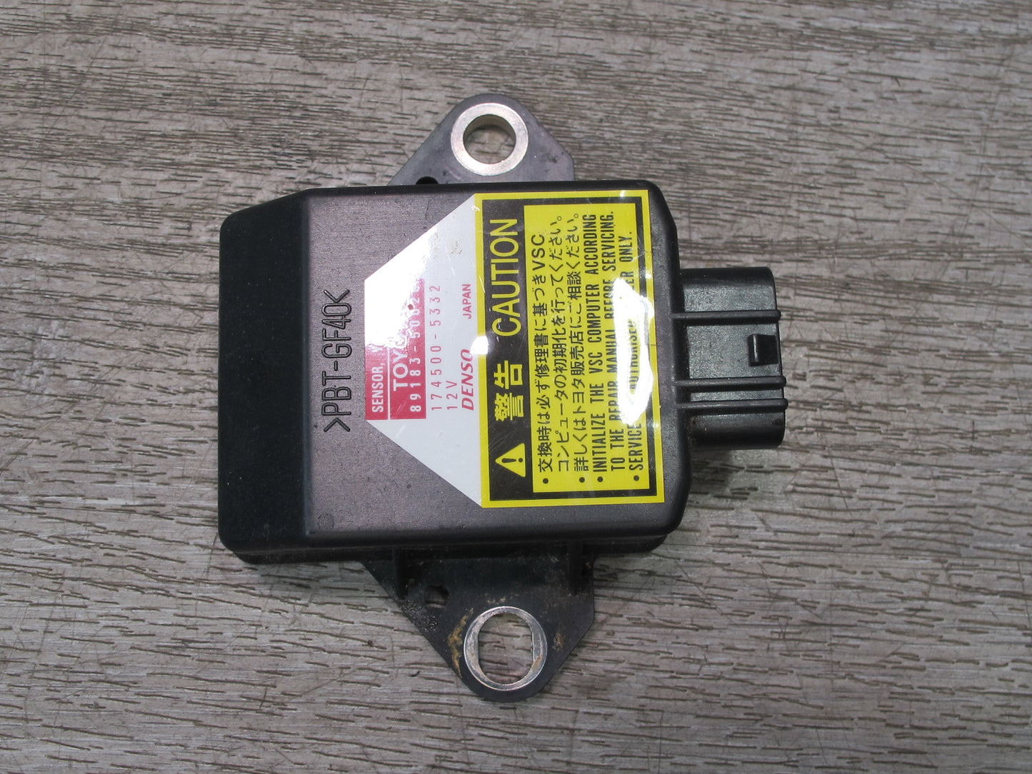 04-06 Lexus UCF30L LS430 YAW Turn Rate Stability Sensor 89183-50020 OEM
