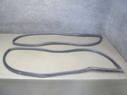 2005-2012 Porsche 911 997 Boxster Door Weatherstrip Rubber Seal Gasket Set