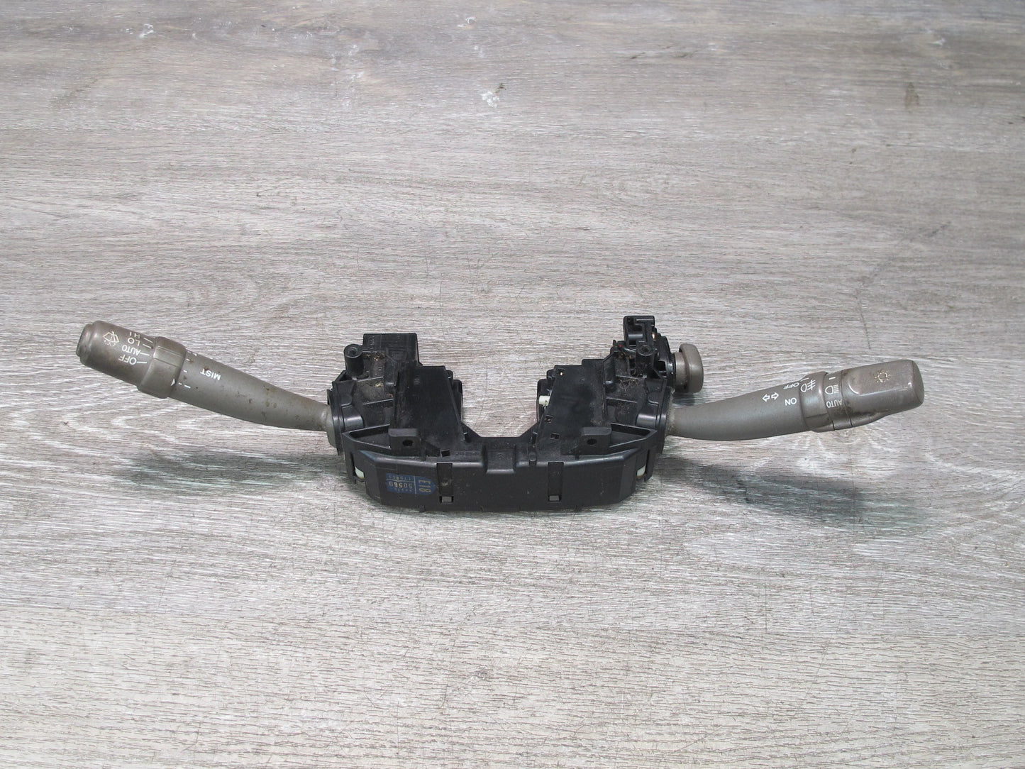 04-06 Lexus UCF30L LS430 Steering Column Headlight Turn Signal Wiper Switch OEM