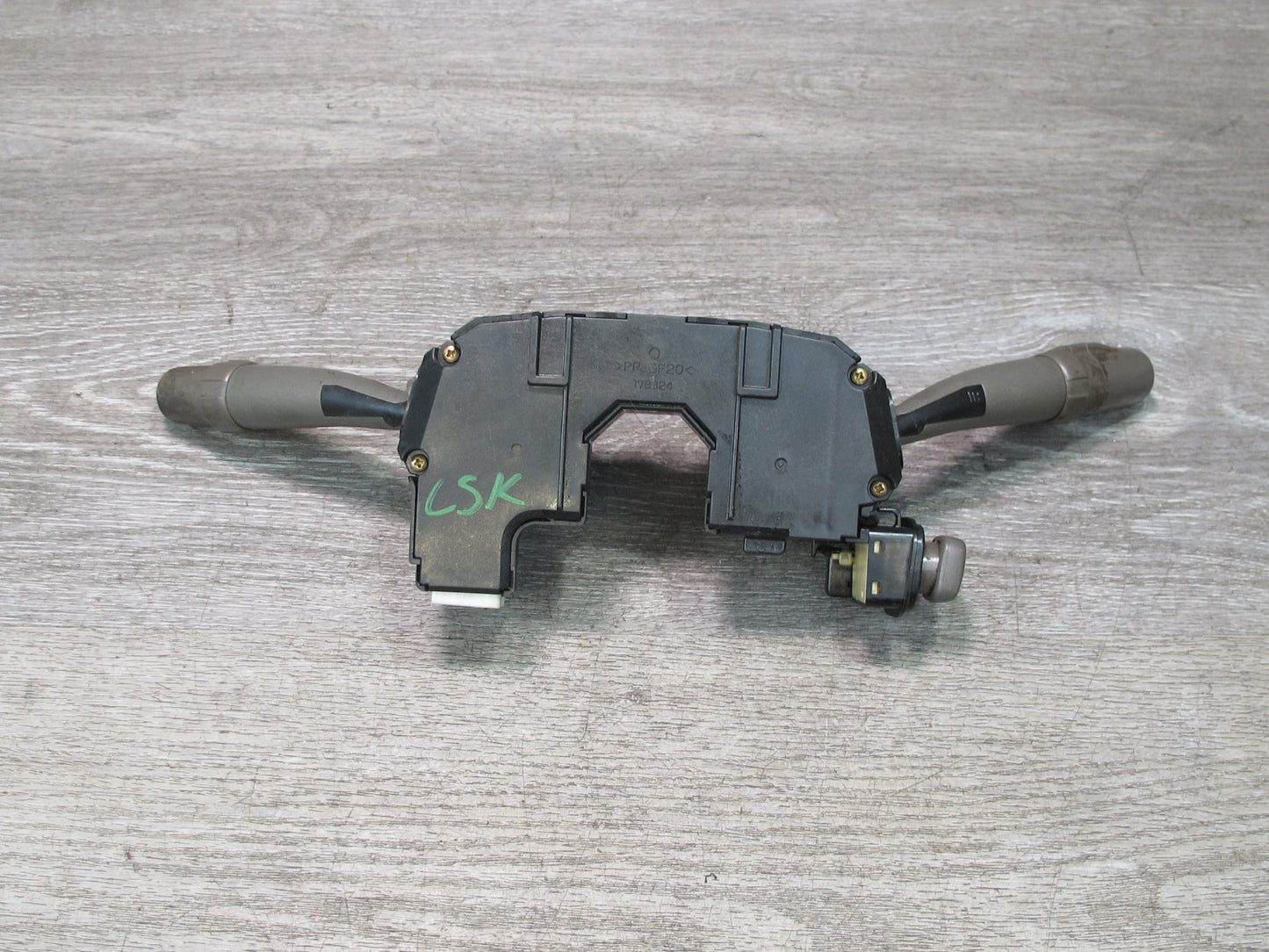 04-06 Lexus UCF30L LS430 Steering Column Headlight Turn Signal Wiper Switch OEM