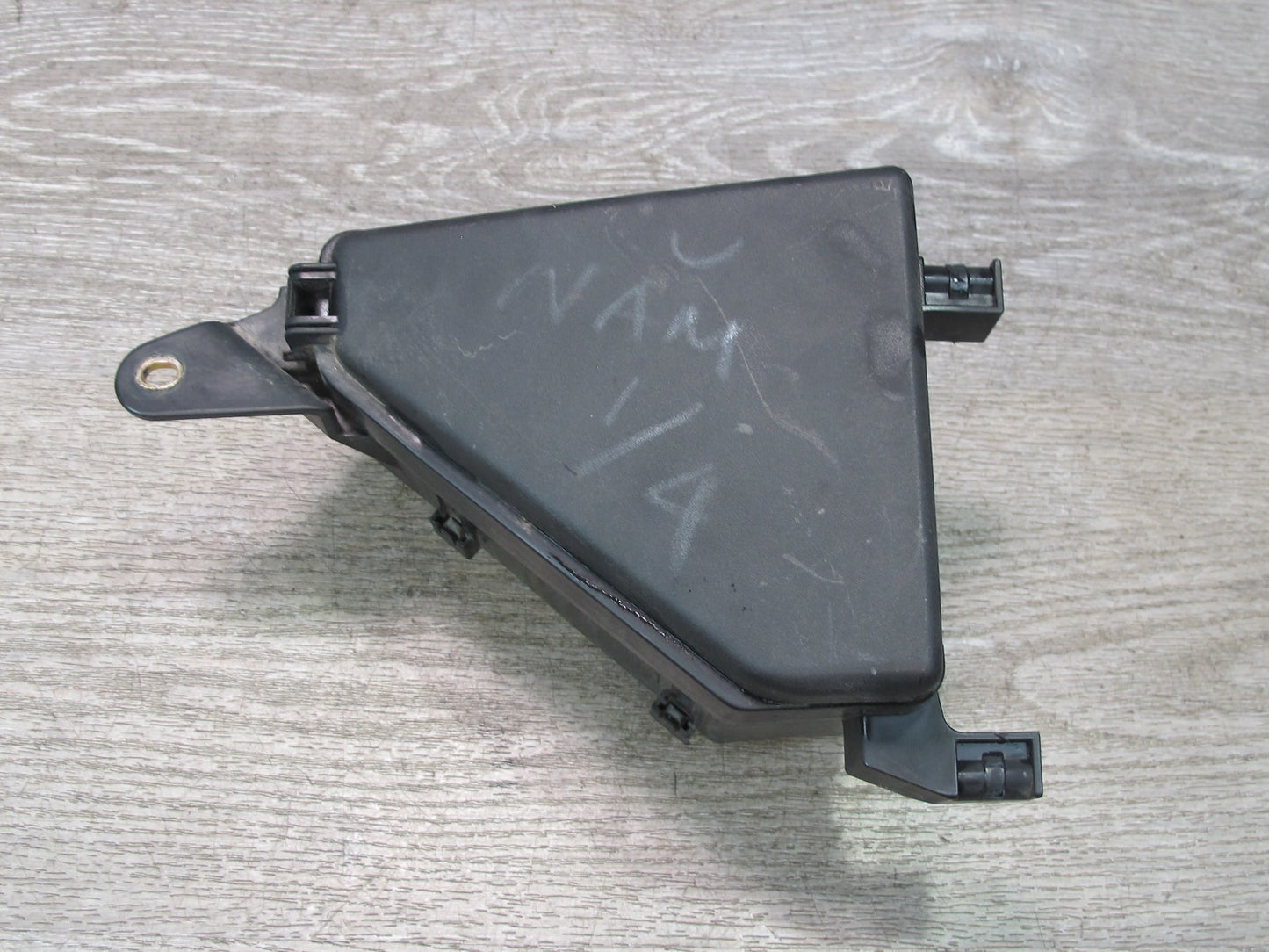 04-06 Lexus UCF30L LS430 Front Left Underhood Relay Fuse Box OEM