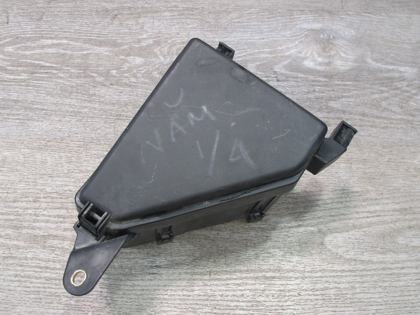 04-06 Lexus UCF30L LS430 Front Left Underhood Relay Fuse Box OEM