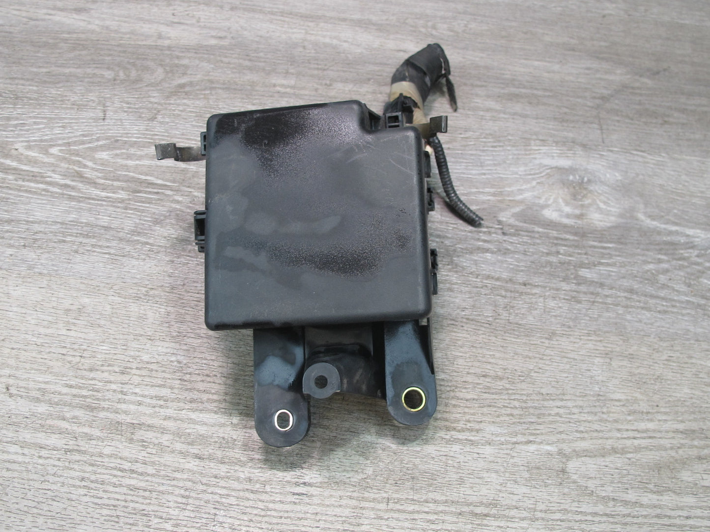04-06 Lexus UCF30L LS430 Front Left Underhood Fuse Relay Box Module OEM