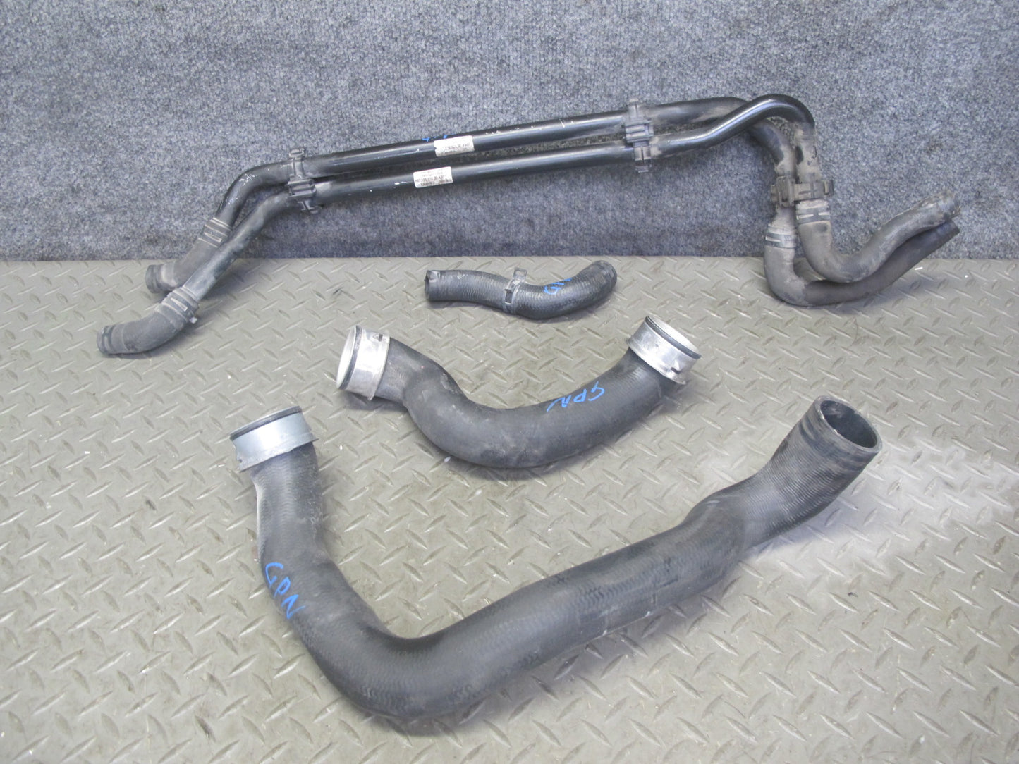 2005-2008 Porsche 911 997 Boxster 3.6L M96.05 Engine Coolant Hose Pipe Line Set