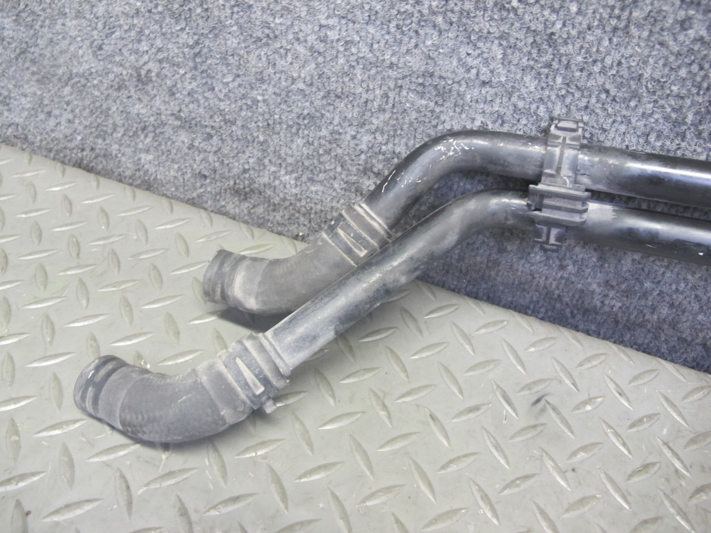 2005-2008 Porsche 911 997 Boxster 3.6L M96.05 Engine Coolant Hose Pipe Line Set