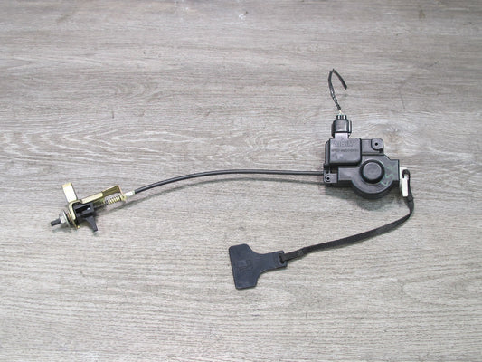 01-06 Lexus LS430 UCF30L Gas Tank Fuel Door Lid Lock Release Actuator OEM